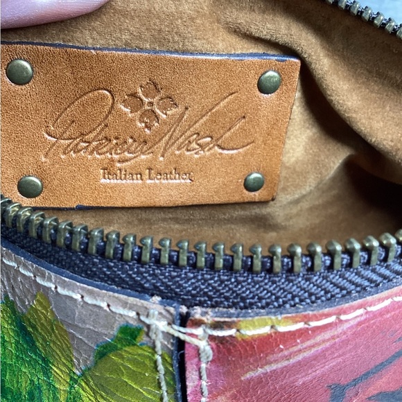 Patricia Nash "Isla" Floral Leather Oblong Wristlet - Picture 6 of 6